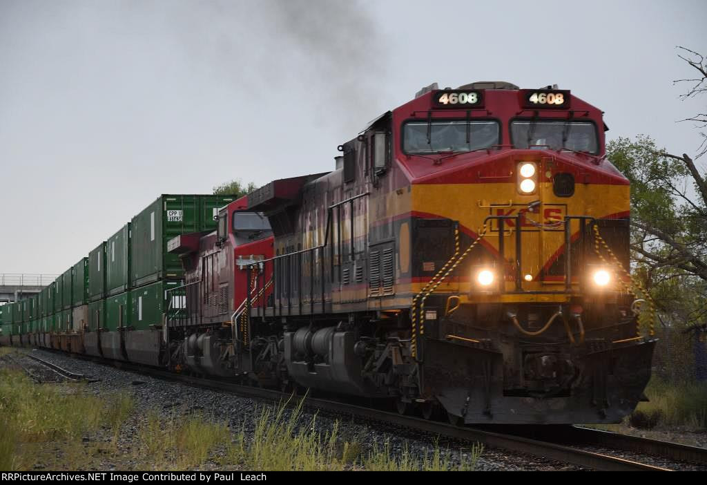 Intermodal rolls south